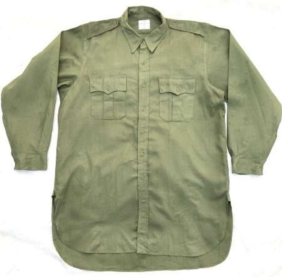 Original 1966 Dated British Army Jungle Green Shirt - Size 17