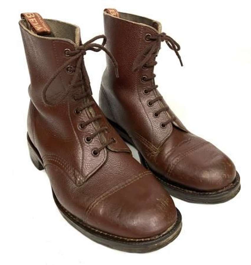 Original 1950s Men's Brown Leather Ankle Boots by 'BEVA' - Size 10