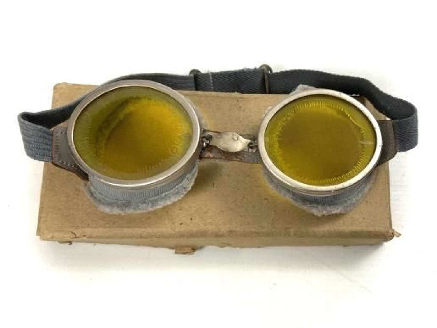 Original WW2 British Round Army MT Goggles + Box