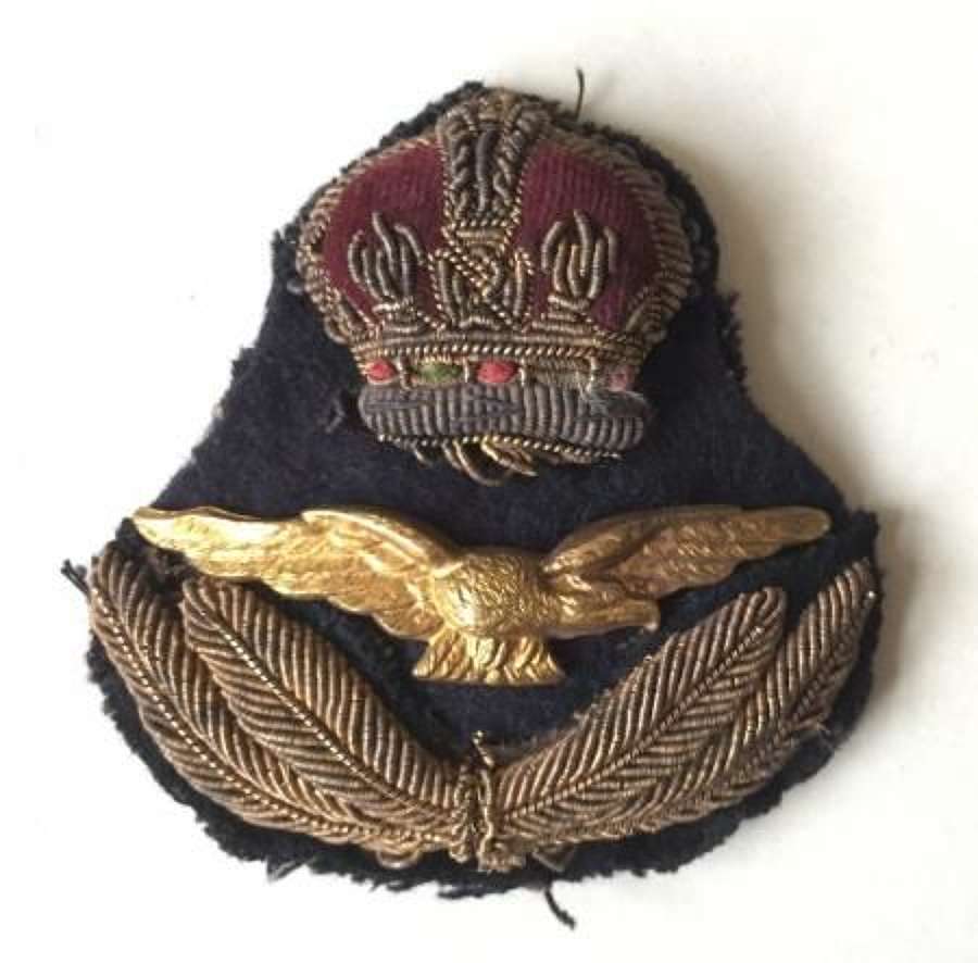 Original Pre / Early WW2 RAF Officers Cap Badge