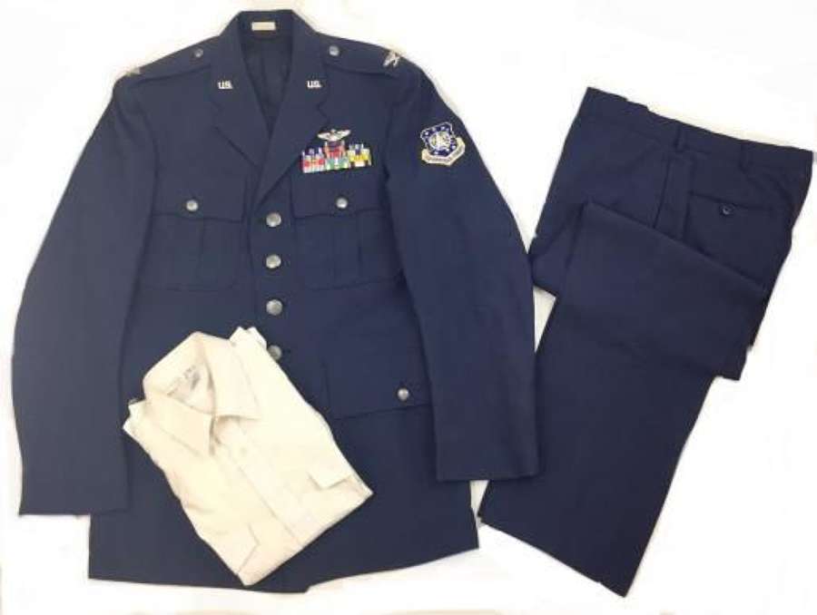Complete Original US Air Force Space Command Uniform - 42 L