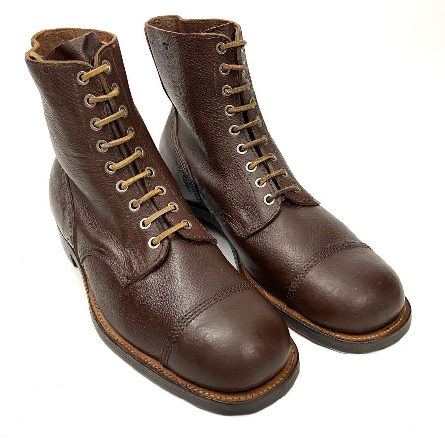 Original 1945 Dated Swedish Army Brown Leather Ankle Boots - Size 10