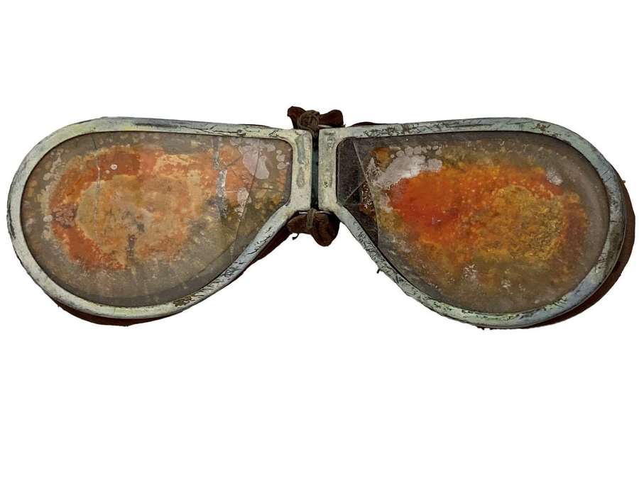 Original WW2 British Army MT Goggles + Case - Orange Lenses