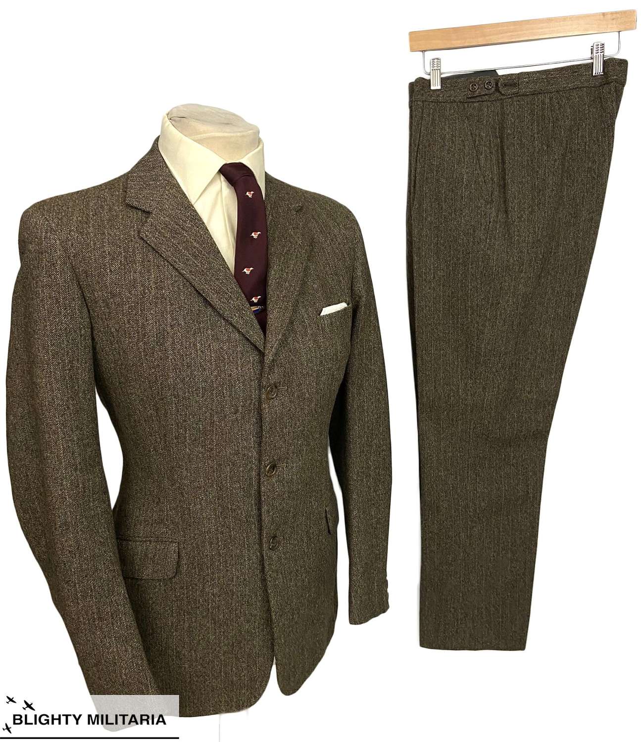Original 1960s Men's Suit by 'Moss Bros' - SIze 38L
