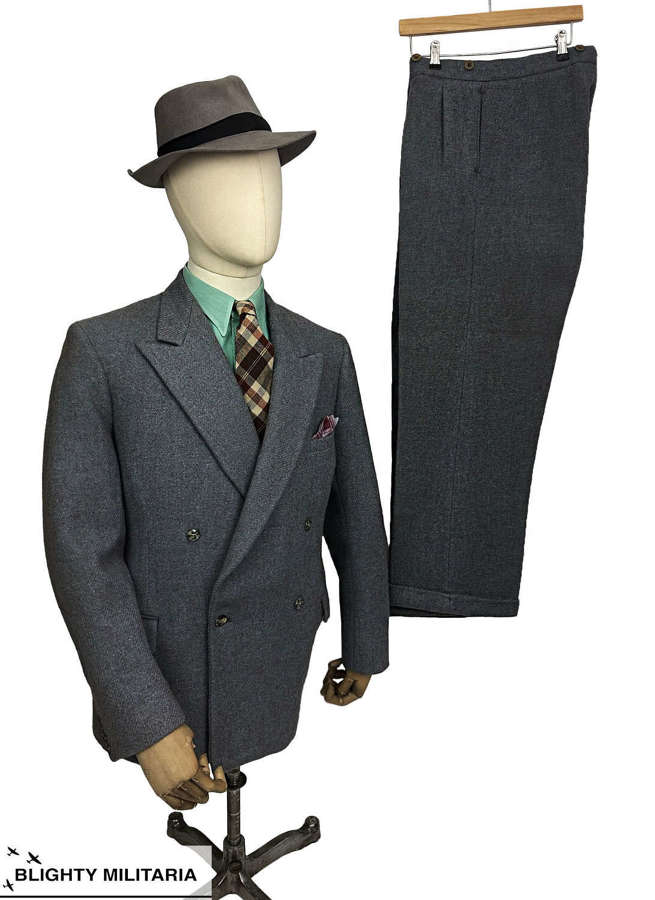 Original 1940s Teal Coloured Harris Tweed Men's Suit by 'Burton'.